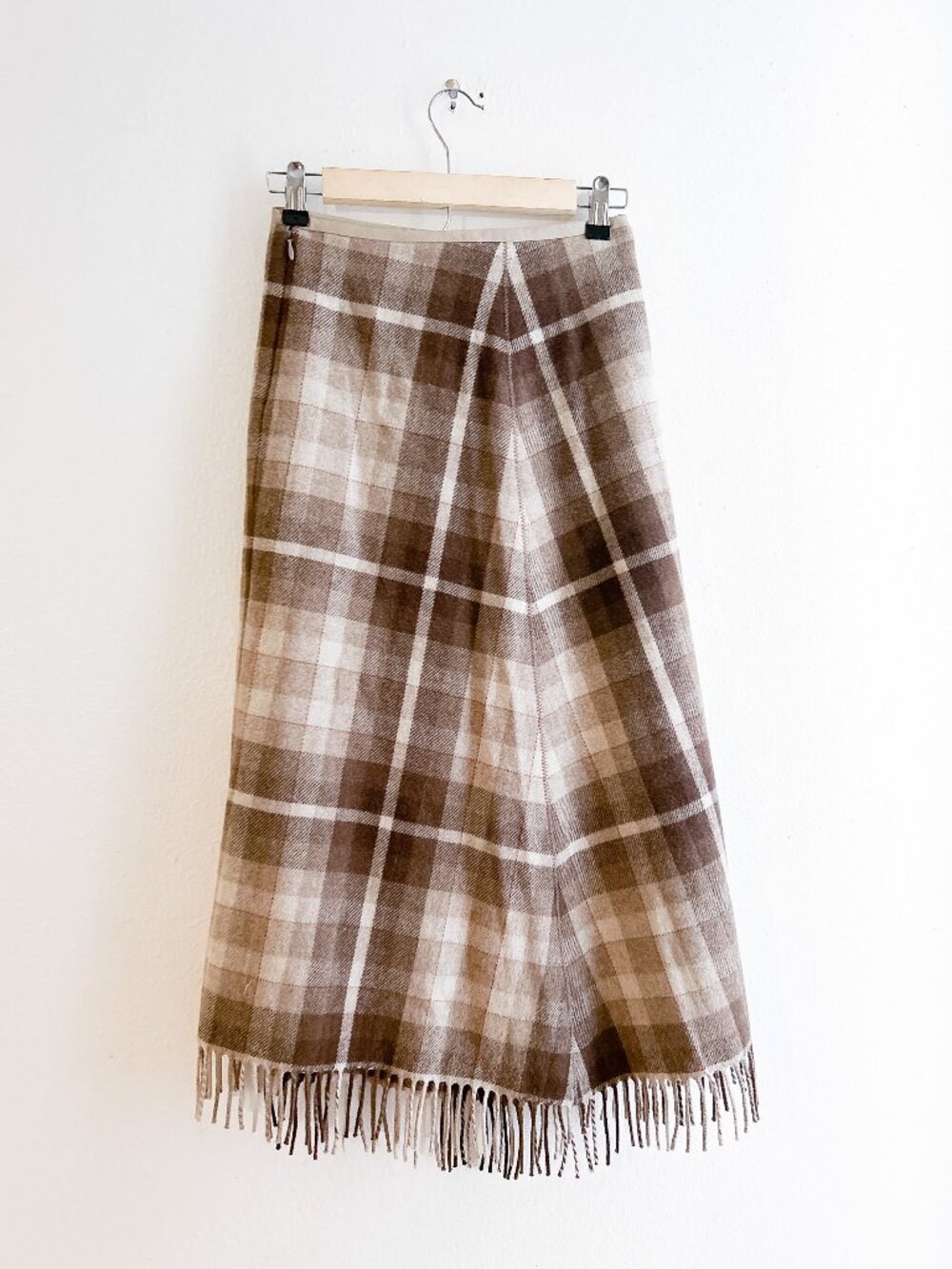 VINTAGE/Heritage 90's J. Crew V-Cut Plaid Fringe Wool Midi Skirt SM - Picture 6 of 9